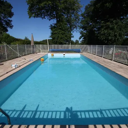 Longere Avec Piscine Et Wifi A Ste Honorine - Fr-1-497-4
