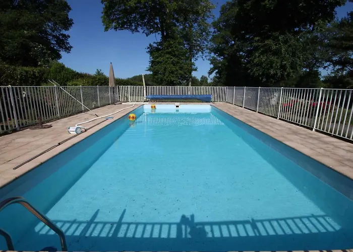 Longère Avec Piscine Et Wifi à Ste Honorine - Fr-1-497-4
